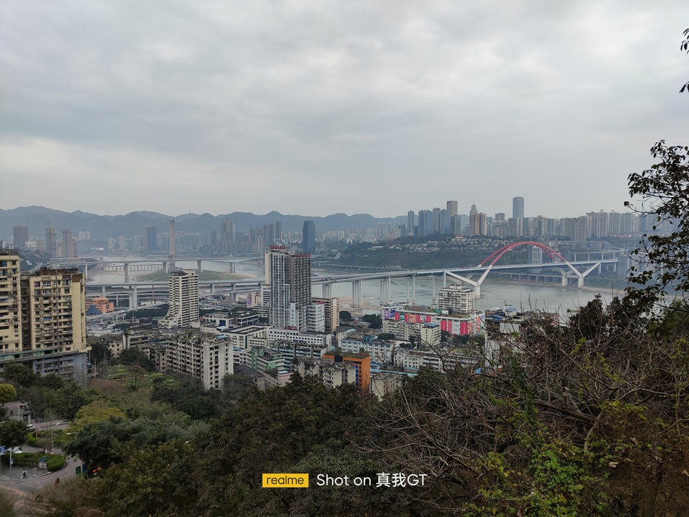 ȫ��ս�񲻸�GT֮����realme ����GT�������