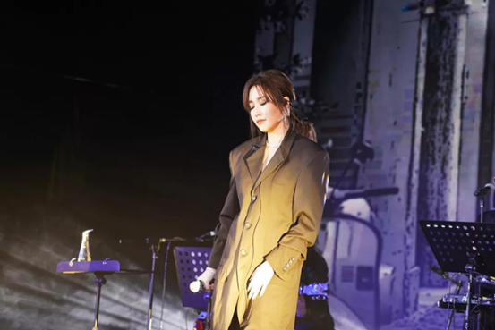 河马传媒：黄丽玲A-Lin世界巡回演唱会
