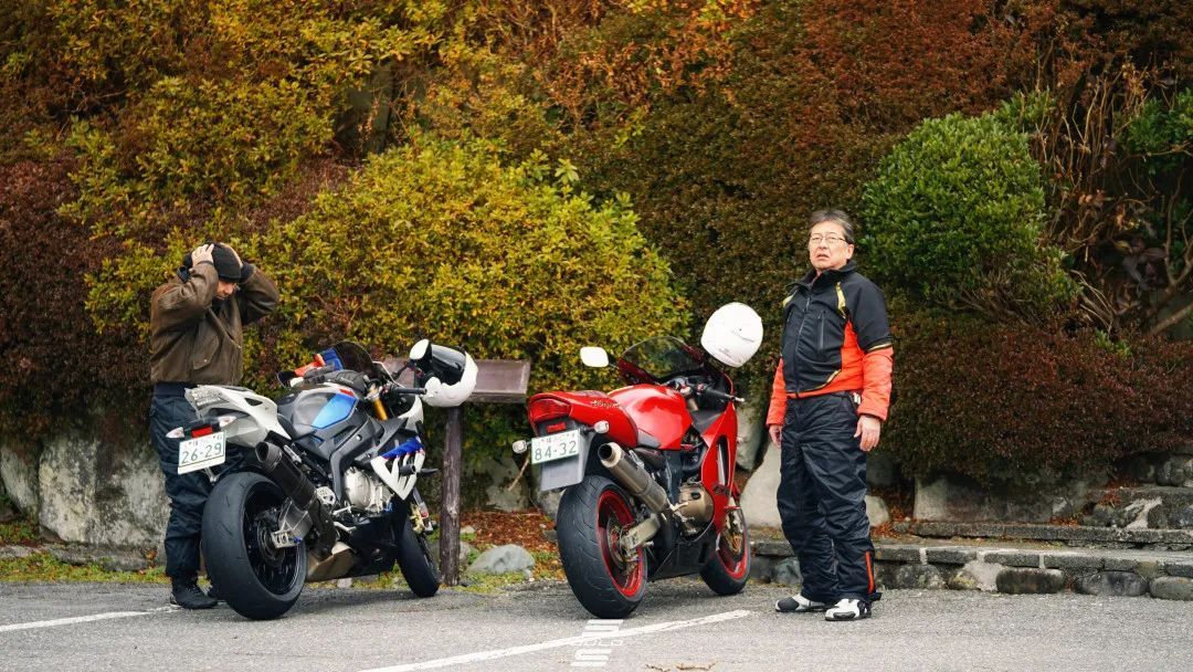 除了秋名山，日本这条山路你必须得知道！网友：赛车的神