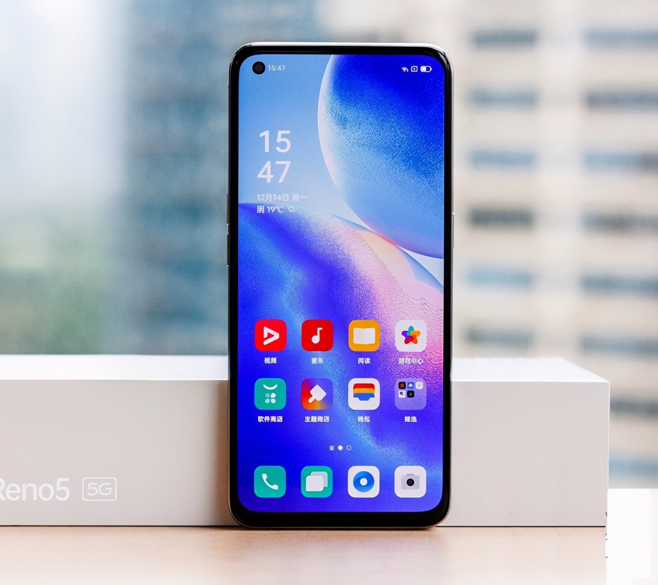 OPPOReno5因有这2大亮点，获一月份全国销量第二名
