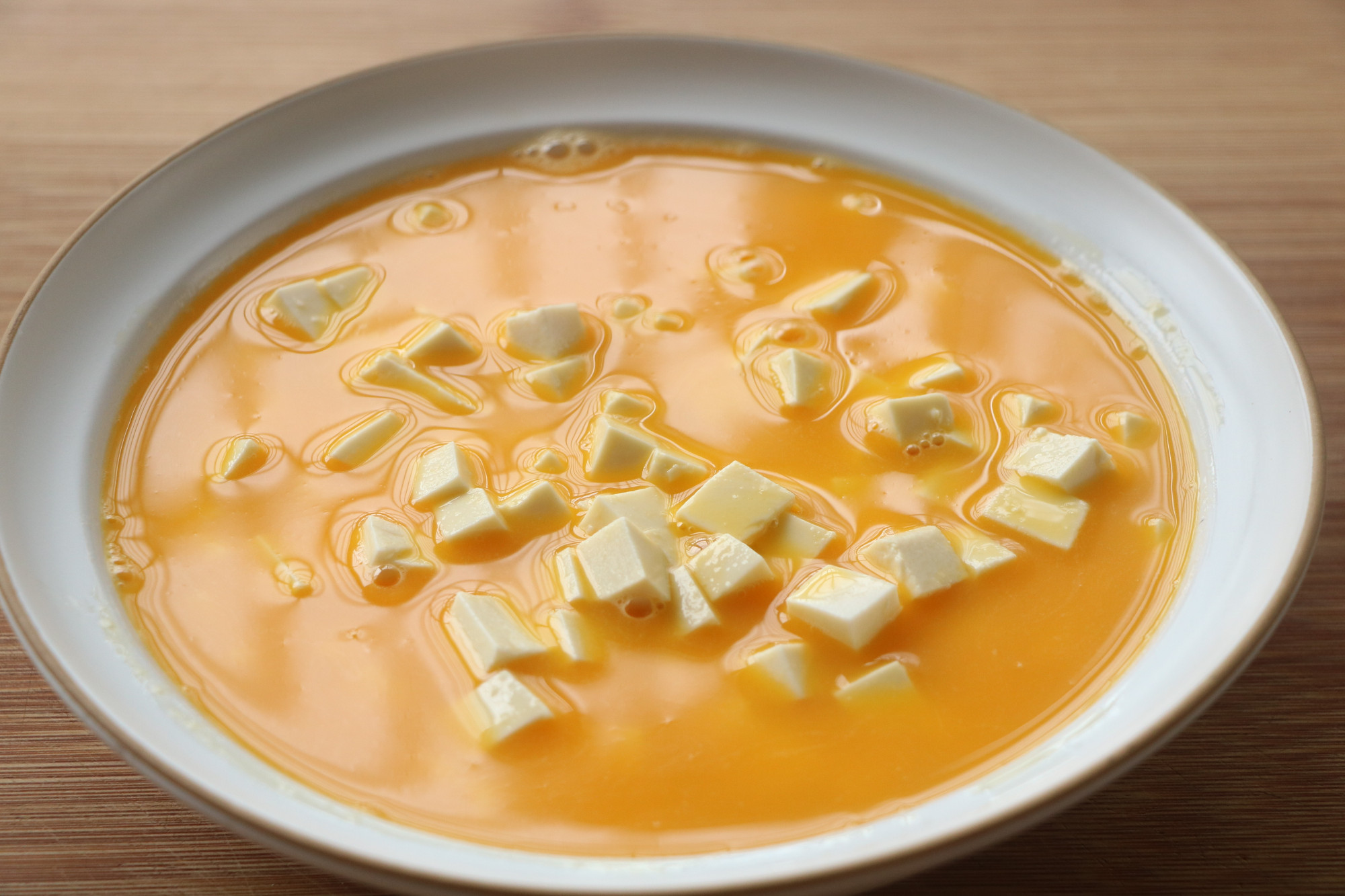 適合冬天吃的一道菜，營養豐富，做法簡單，而且孩子老人都愛吃