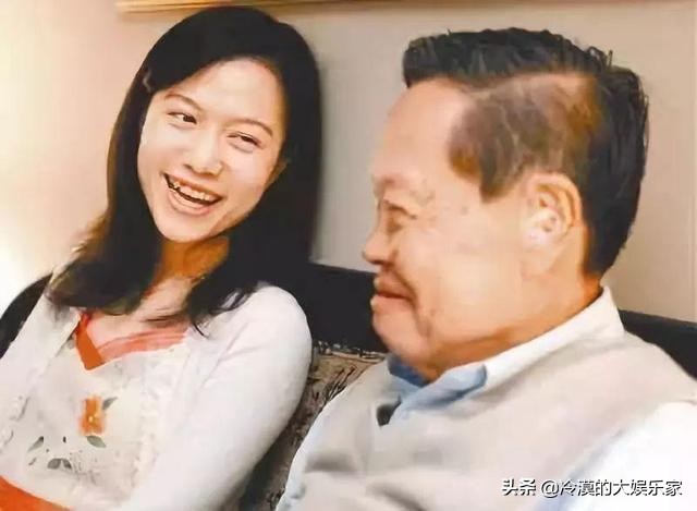 28岁翁帆爱上82岁杨振宁，结婚11年后，翁帆终于