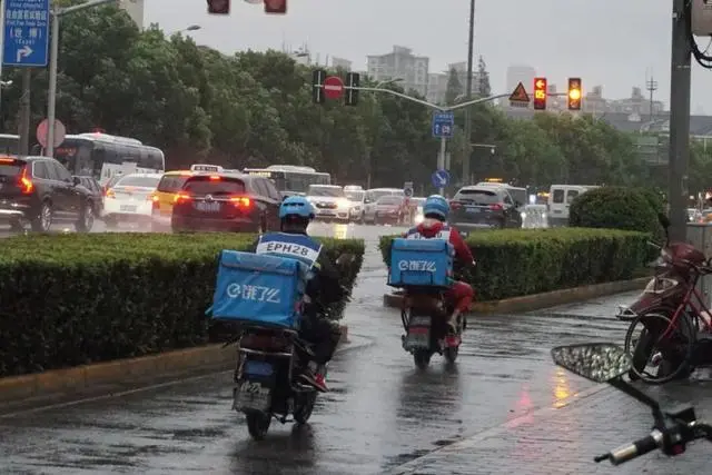涨价？限购？“昨天一车15万元的货，5分钟就抢