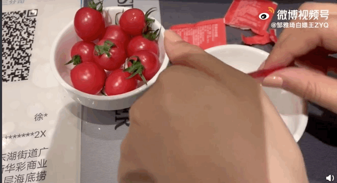 北京女大学生假扮名媛“白嫖”21天，细节曝光：让物回归到物，让人还原成人