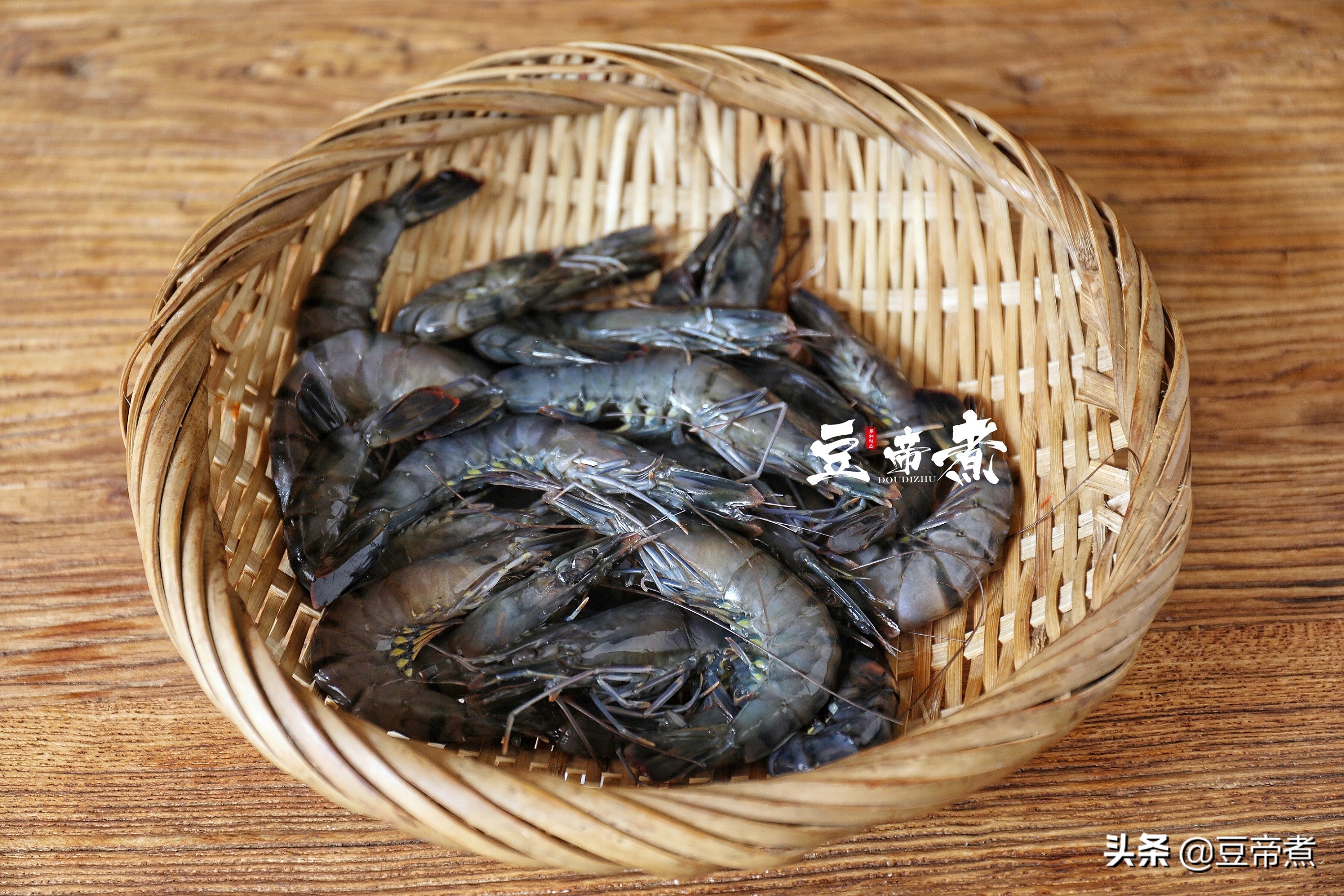 奥运射击金牌冠军杨倩，夺冠后称最想吃妈妈做的“油焖大虾”