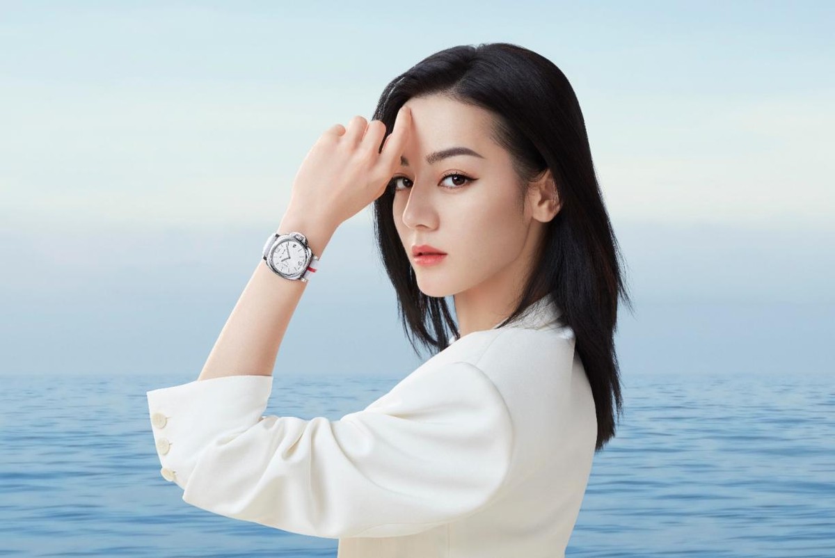 迪麗熱巴出任沛納海首位女性全球品牌代言人 商業(yè)價值再受印證