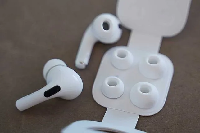 新 AirPods 发布时间曝光，部分耳机越南造