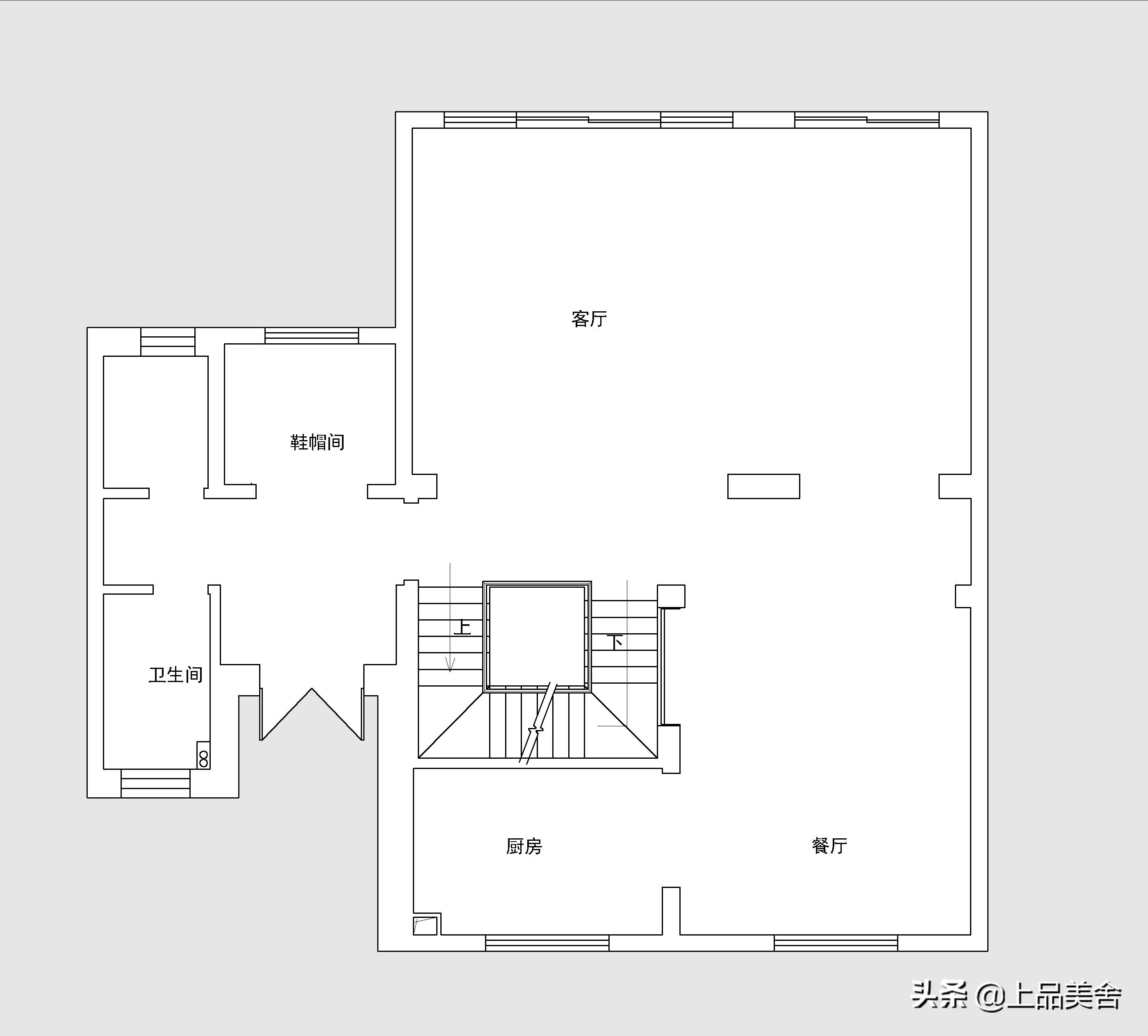 为了住豪宅，他们买下241平三层小别墅，装修效果太好，有诗意