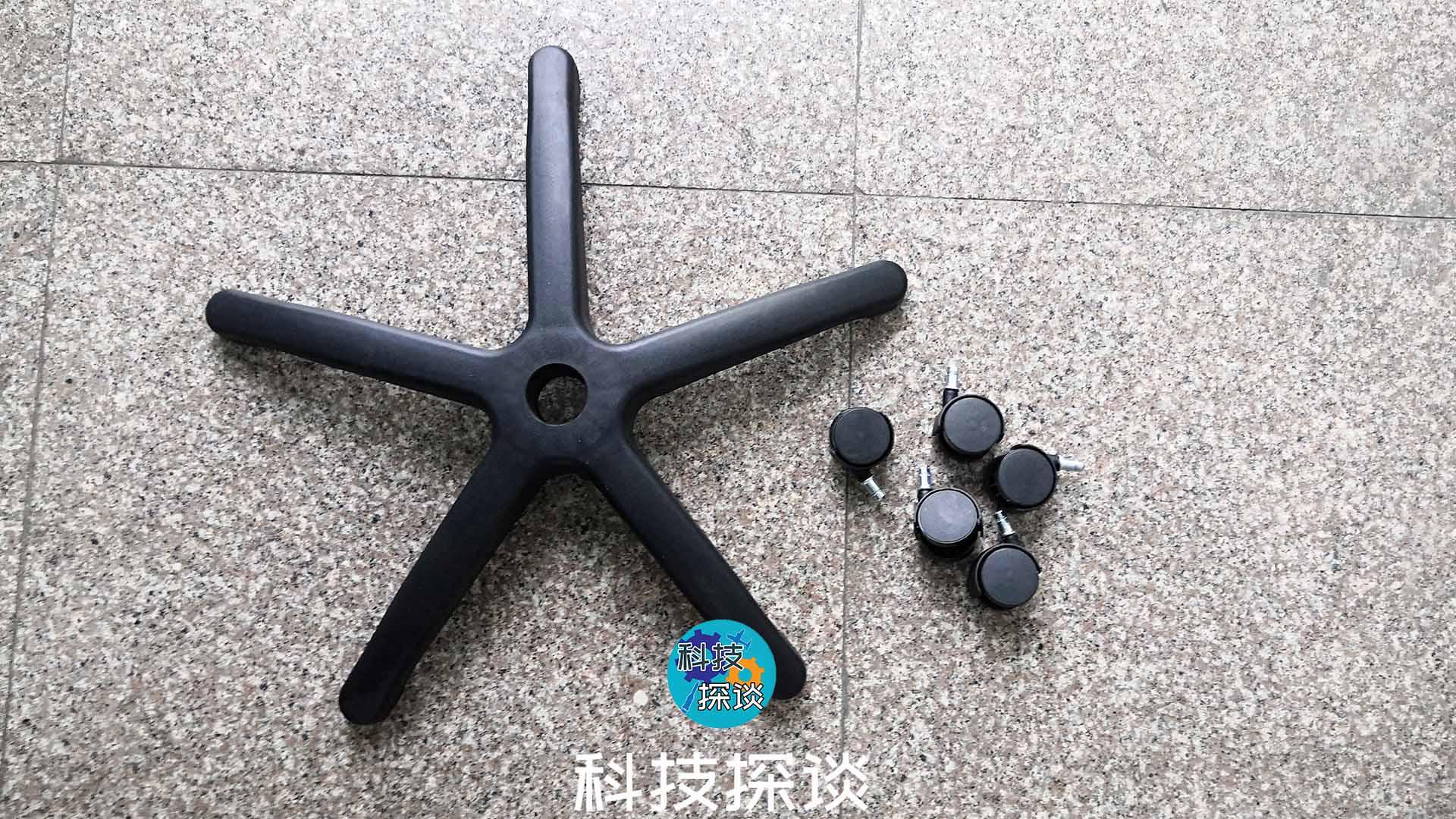 家用办公小助手，UE简易人体工学椅帮你辅助坐姿，让坐更舒服