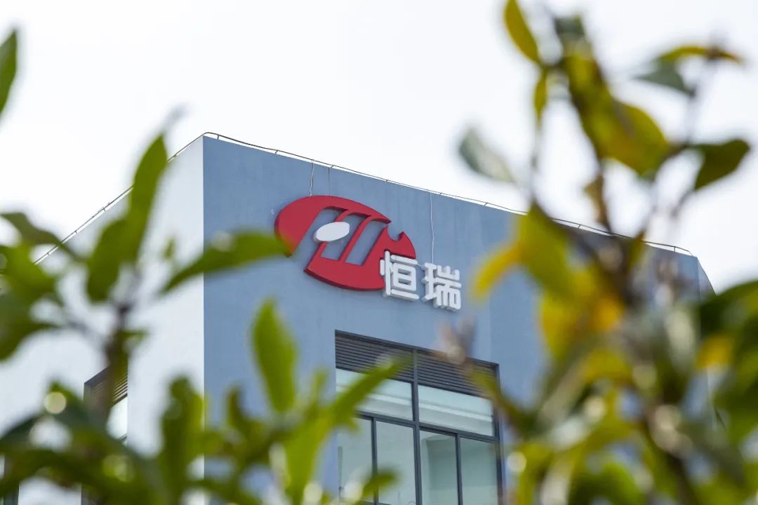 孙飘扬，中国最富“药神”是如何炼成的？