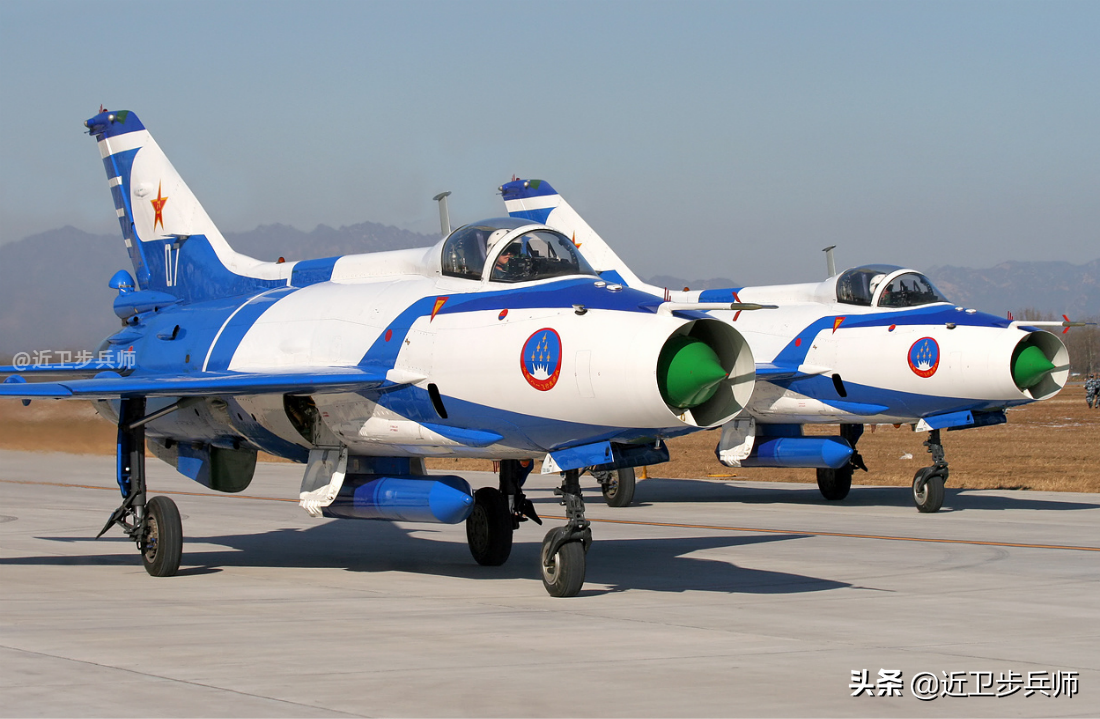 海外谈中国战机是否超过俄国：俄国人觉得点评