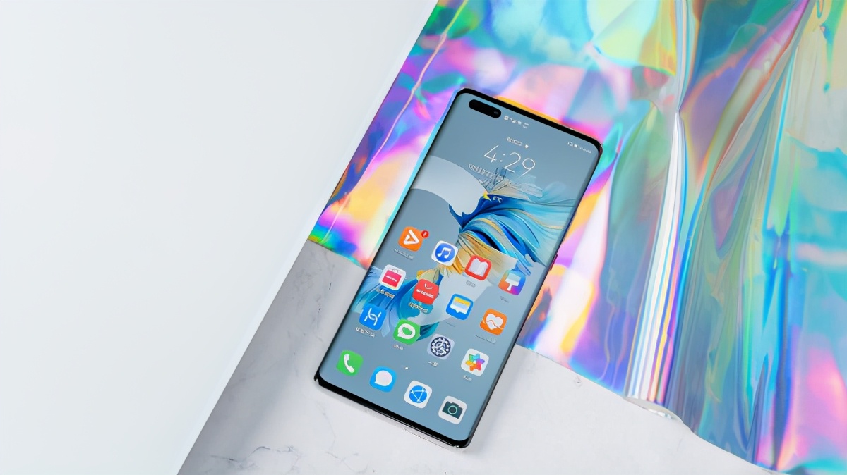 华为Mate40保时捷版一机难求，黄牛加价卖两万