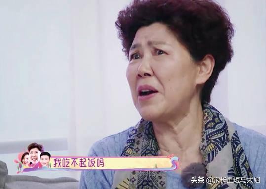 蔡少芬46岁高龄产三胎拼儿子，只为讨强势婆婆的欢心？大误解