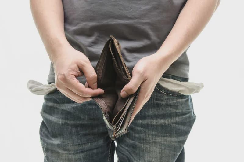 澳夫妇从中国买假包裹，转手eBay赚了$200万，1年都不到