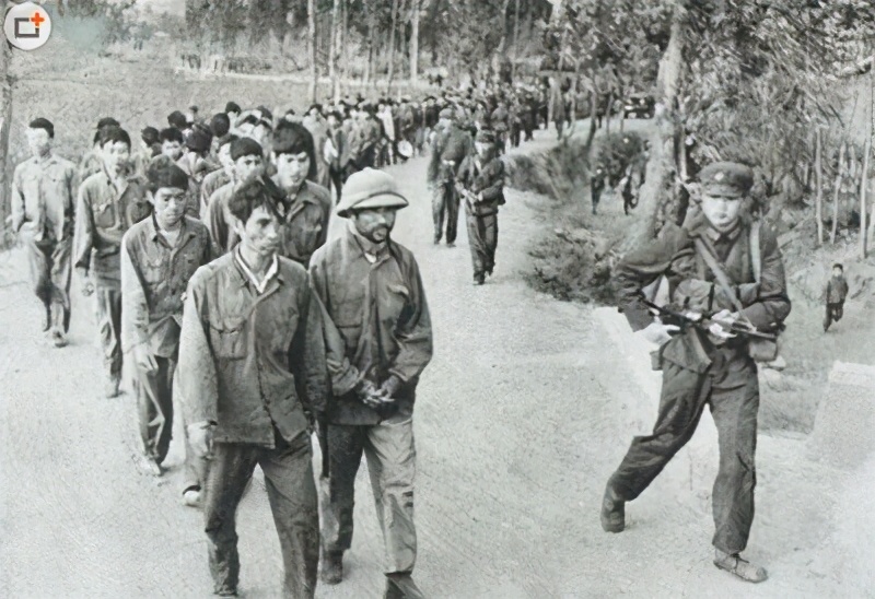 1979年中越戰(zhàn)爭(zhēng)：解放軍即將打到首都河內(nèi)，為何突然撤兵？