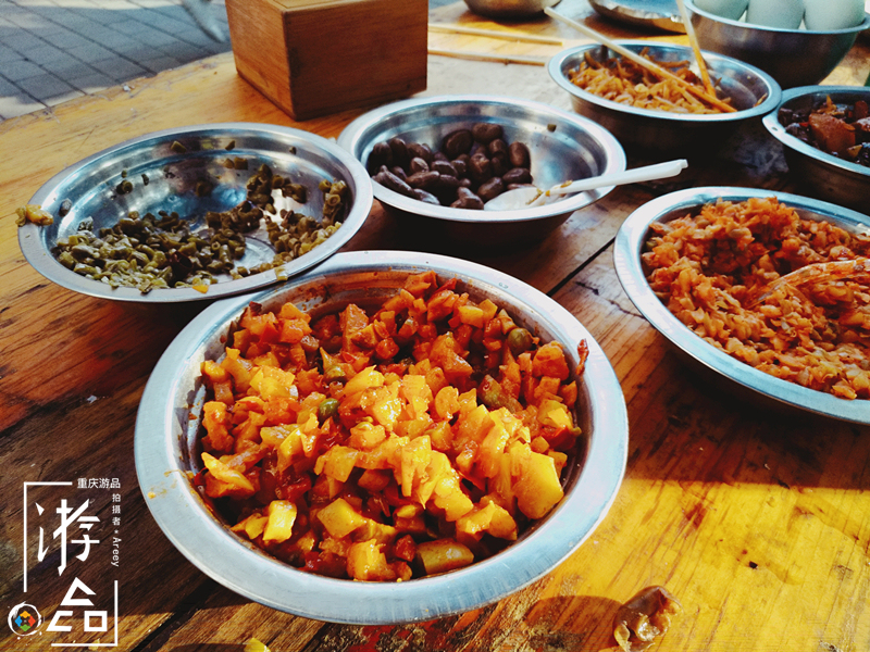 重庆人儿时的味道：软糯香甜的糯米团，麻香四溢的糍粑块