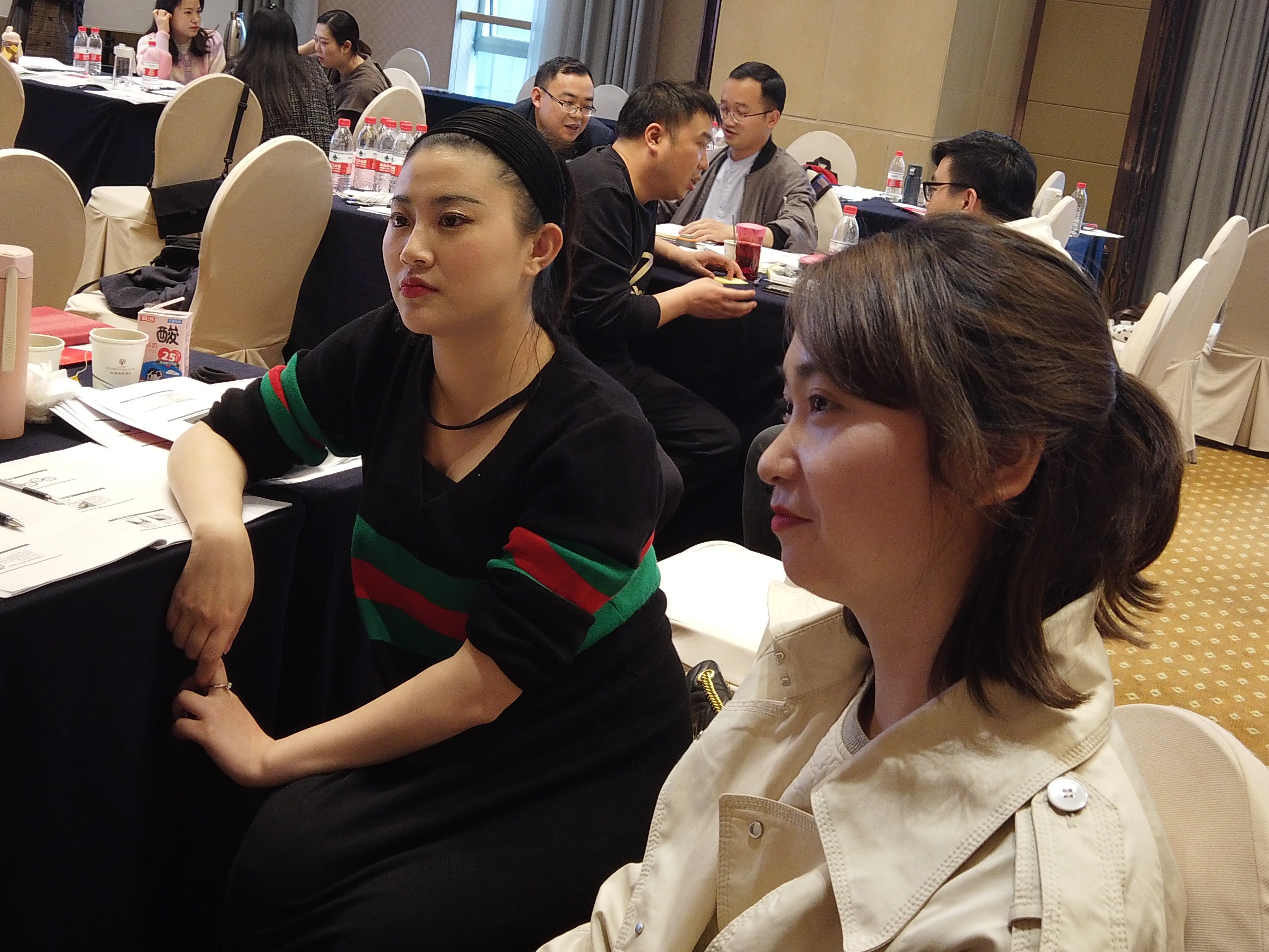 �۷ɹ���ѧԺ | �����߽�ɫ��֪���Ŷӹ�������2021��4����ѵ��ʵ