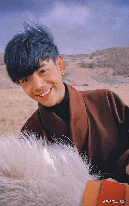 丁真连登热搜第一！被捧姿态很明显，一看生图