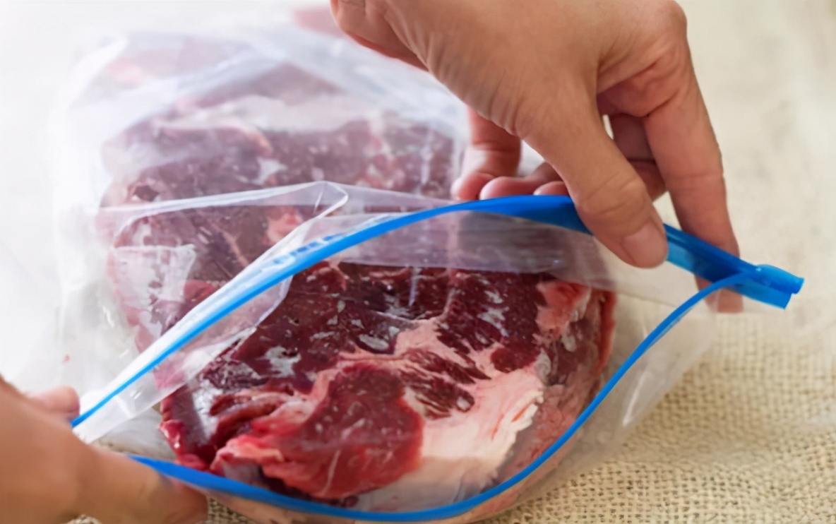 图片[4]-解冻肉技巧 只需2种调料 10分钟解冻 口感和鲜肉一样-起舞食谱网