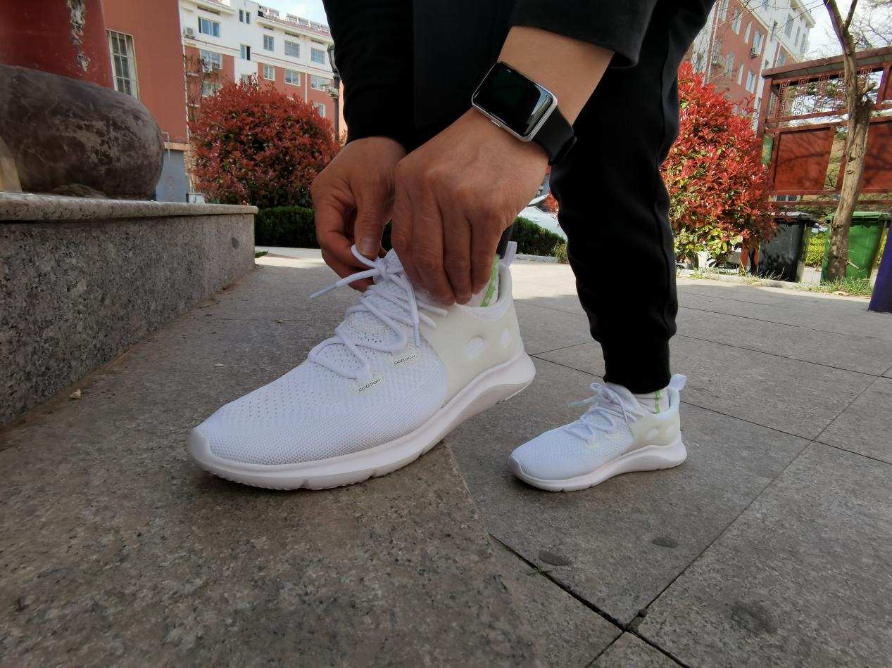 轻盈透气不累脚，咕咚跑鞋K5，专为运动而生