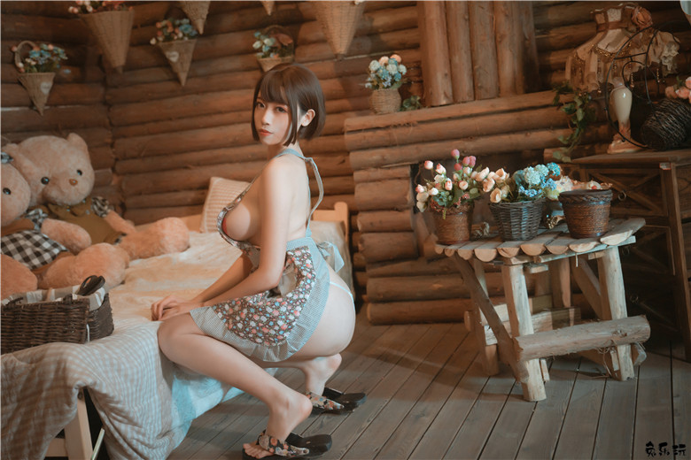 奈汐酱Nice图包合集精选丨勤劳的老板娘