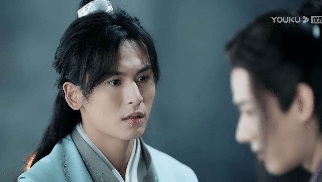 " the land of country makes " abroad heat sows: Two did not sow camera lens to pour out of greatly, english caption makes window