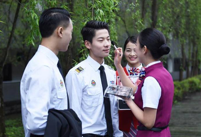 女生毕业后“收入最高”的专业，软件工程排第一，就业发展前景好