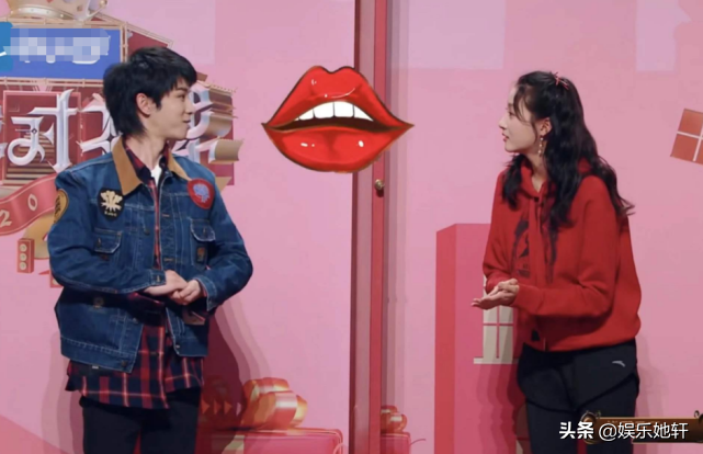 《王牌对王牌》才收官，关晓彤就不小心爆料了