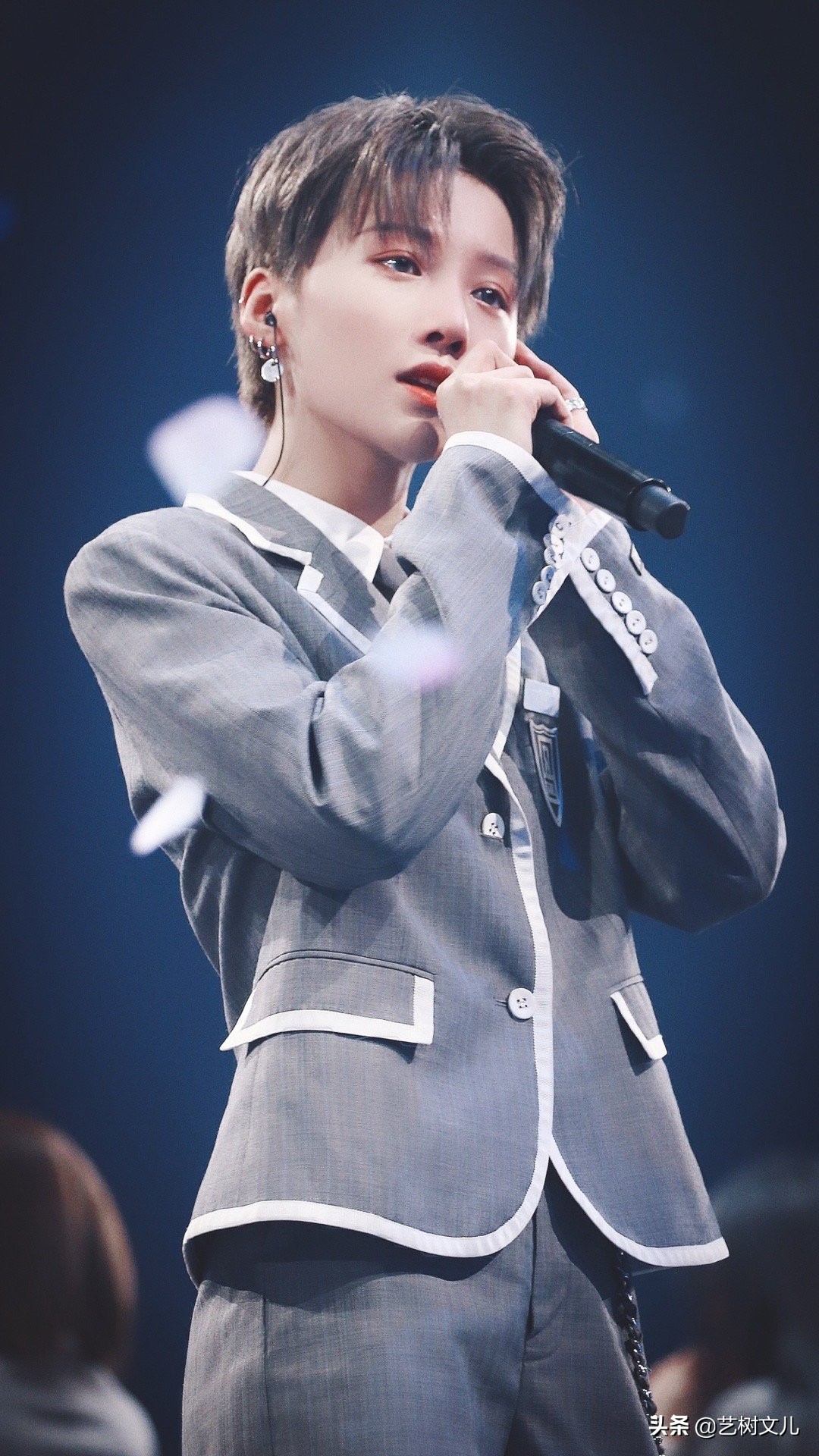 赵粤才是男观众要的“中性风”，刘雨昕和刘梦