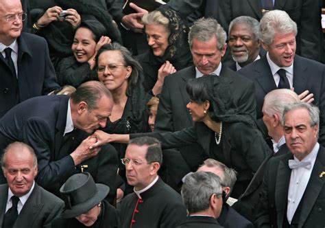 Rice: Gaddafi's goddess, Bush's confidante, what does she rely on? - iNEWS