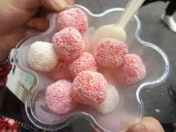 曾火遍全國的“冒煙”冰淇淋，突然間門可羅雀，為何又沒人買了