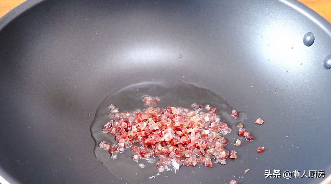 這是武漢糯米雞的做法，為何沒有雞肉，卻叫這個菜名？