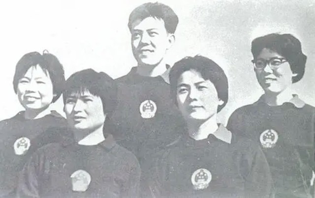 国乒名将：60年代世界冠军，2005年从一线退休，