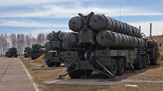 反俄先锋倒向特朗普，敞开大门邀请大批盟军，