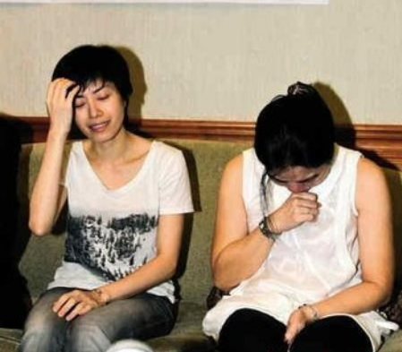 42岁徐怀钰换个发型成大妈，几次大起大落的她，如今成这样