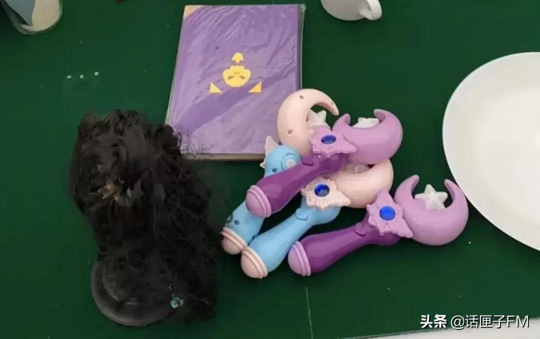 如何不花一分钱在北京度过21天?央美女生假扮名媛蹭吃蹭喝……