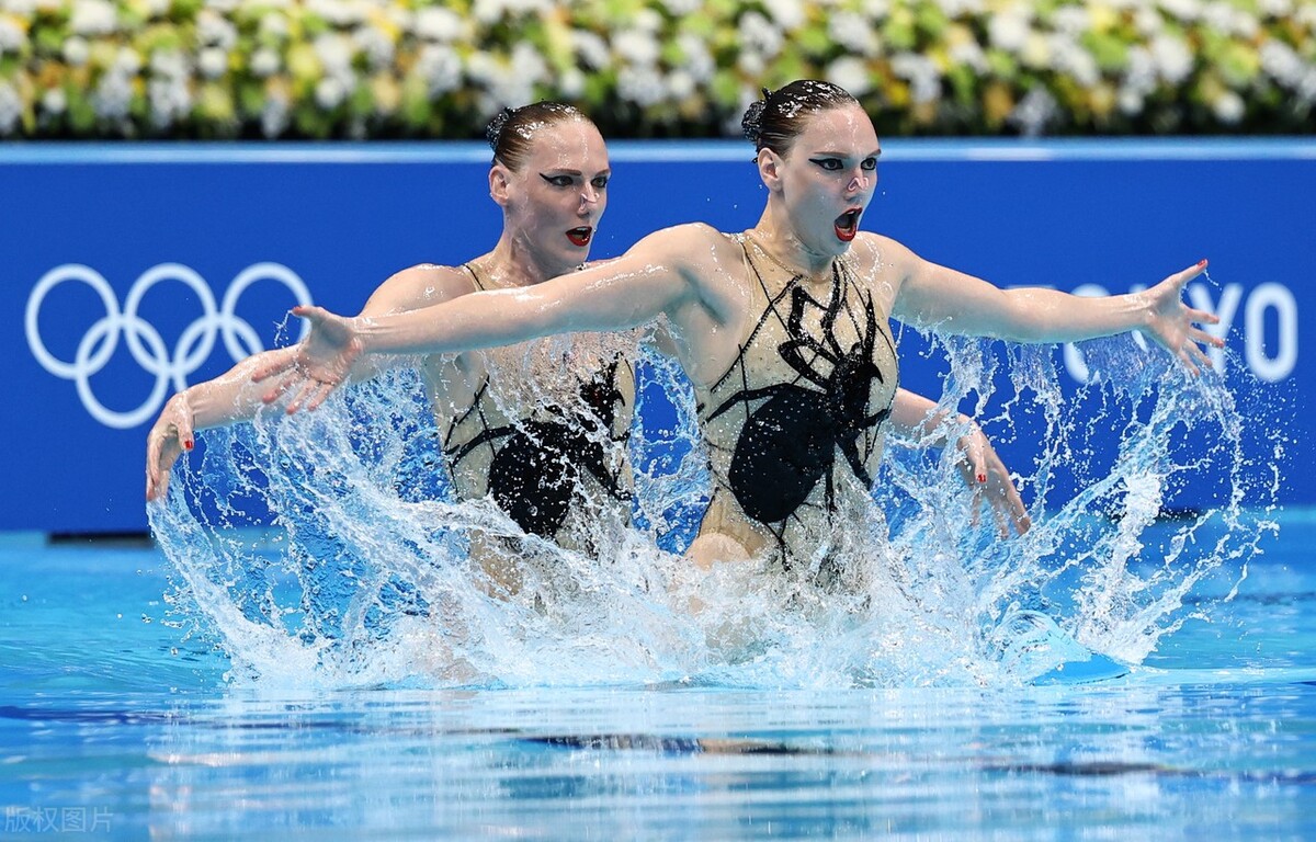 俄罗斯花游六连冠，总统普京专门道贺！31岁传奇