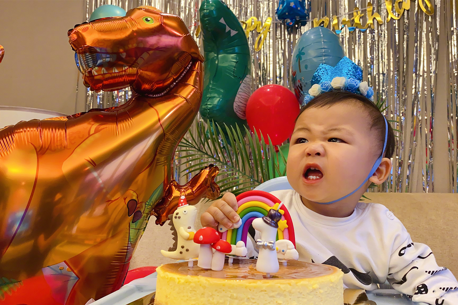 蔡少芬曬兒子首個生日照，鼻子和媽媽如出一轍，孩子小名是亮點