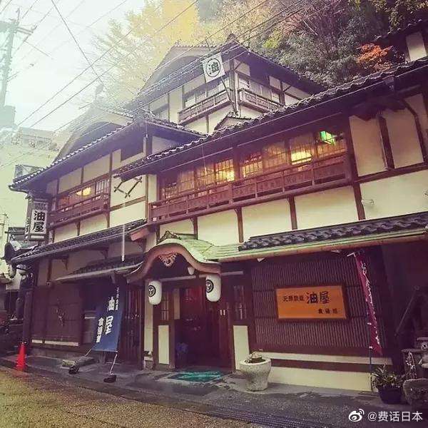 《千与千寻》里的洗浴中心为啥叫“油屋”-谁说