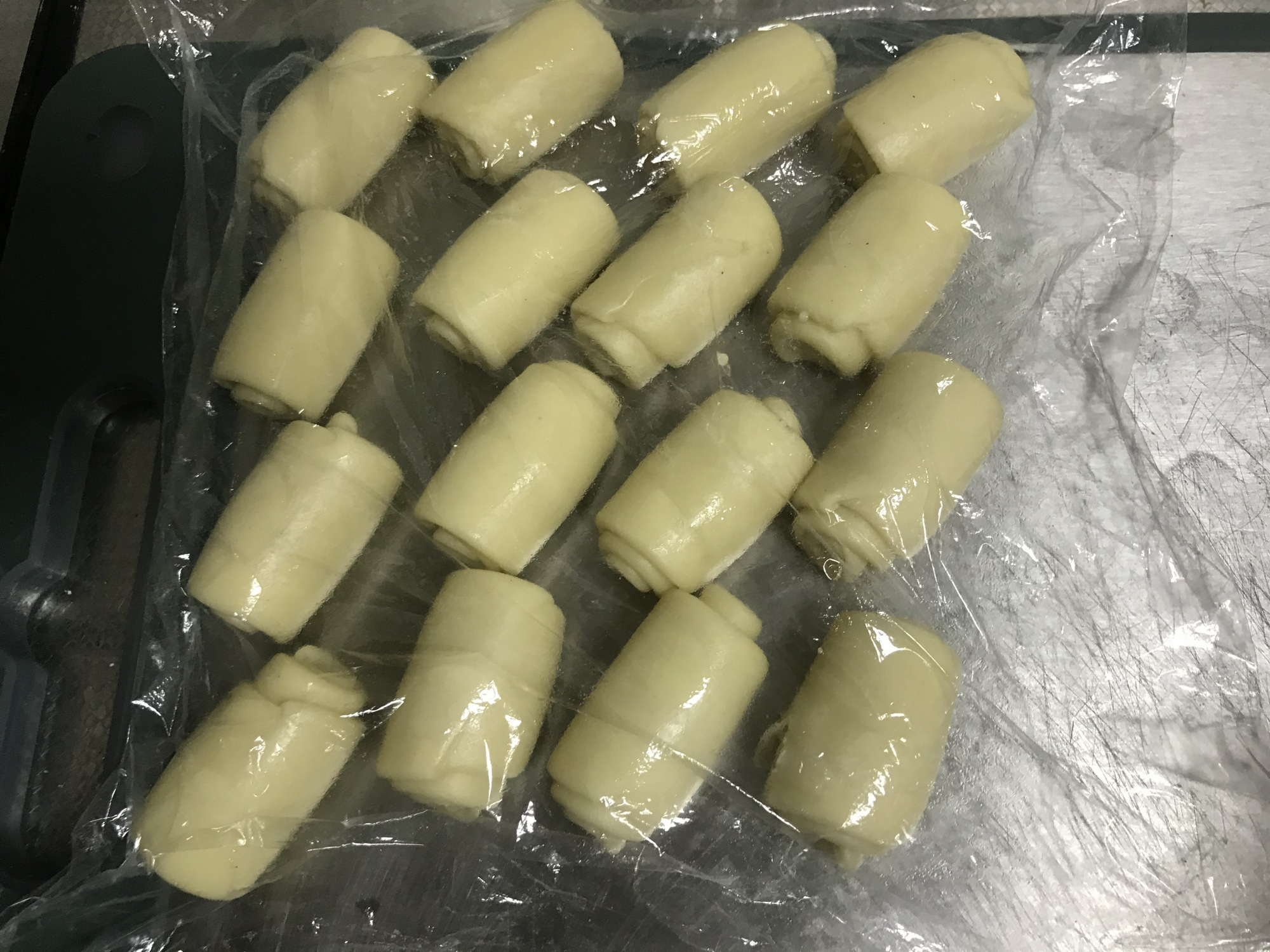 椒盐饼做法小技巧，学会可开店，香酥掉渣层次多，好吃不腻别错过