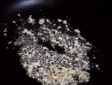图片[4]-平底锅版肠粉原来如此简单比蒸肠粉更易上手香嫩又薄软-起舞食谱网