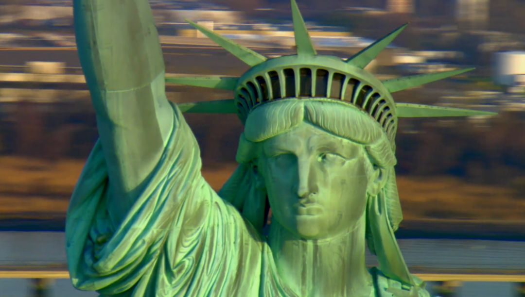 谎言和文字，促进人类发展的两件利器