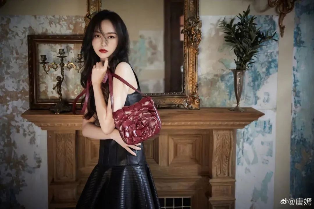 藏不住了，罗晋作为唐嫣专属摄影师，水平竟然