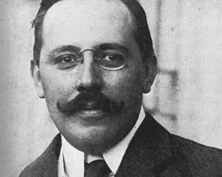 天使还是魔鬼？发明出阿司匹林的他，11天后却发