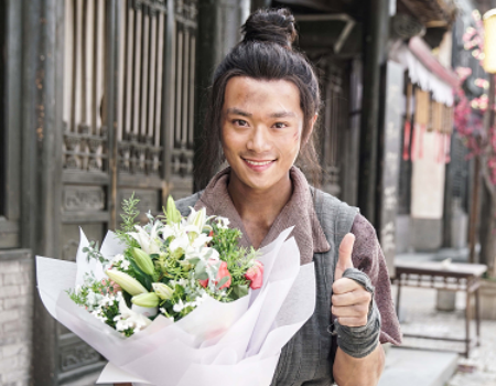 《狼殿下》人气看肖战，功夫看曹骏，而演技还要看这位老戏骨