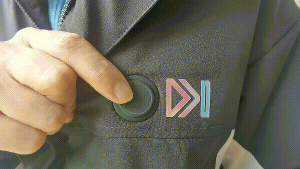 给心爱的TA送上最贴身的温暖，风谜FOOXMET智能发热外套