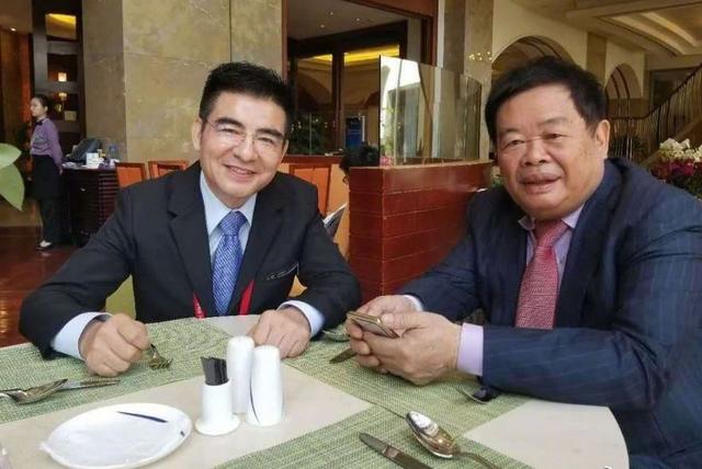 消失的“中国首善”：从捐款超20亿到名声扫地，如今动态写满鸡汤