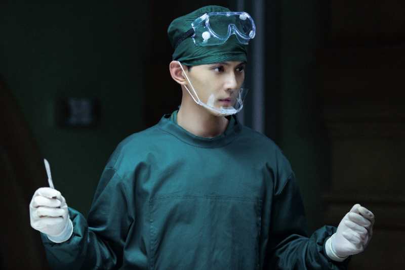 悬疑网剧入局根本停不下来，又一部黑马显露爆款“痕迹”