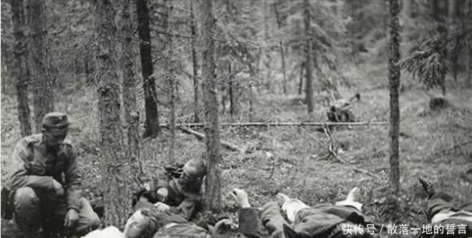 苏联女兵二战时期被俘死亡率极高, 而且还必须穿