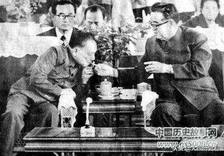 毛澤東、鄧小平、劉少奇的吸煙趣事！